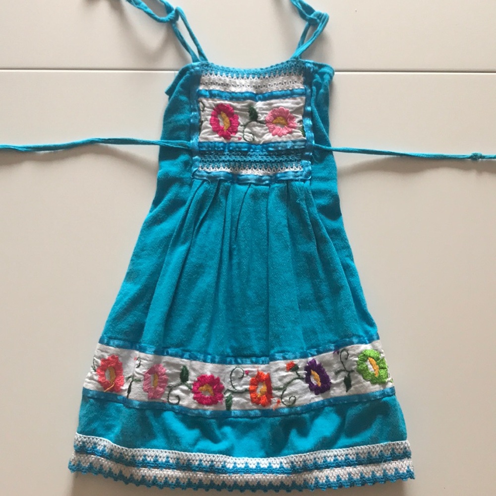 Girls dress